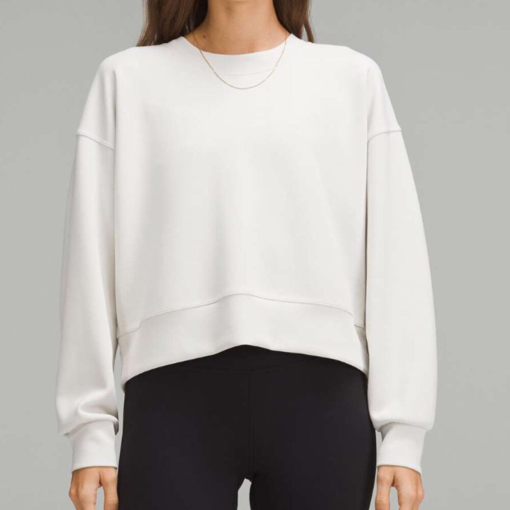 Softstreme Perfectly Oversized Cropped Crew